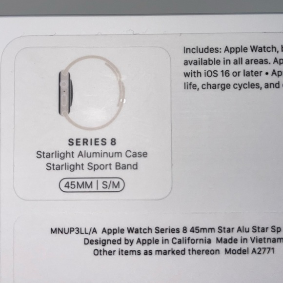 Series 8 Apple Watch - Picture 6 of 7